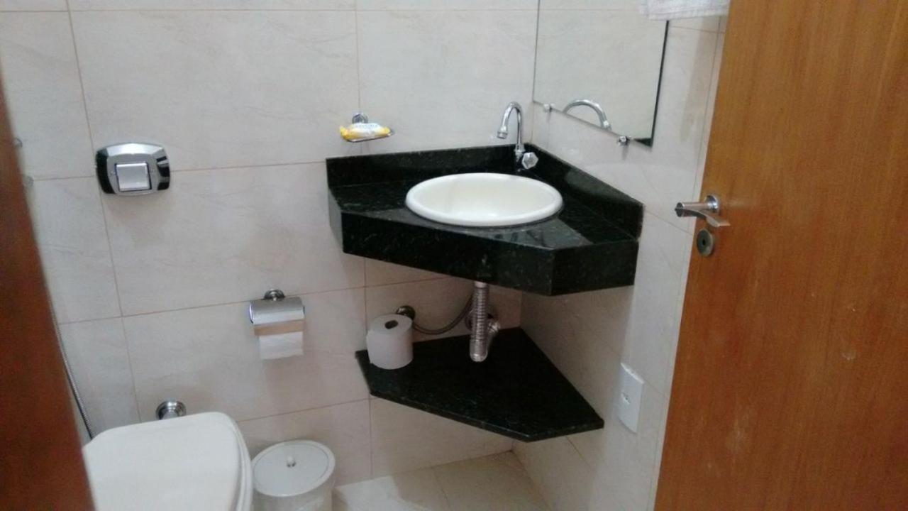 Olímpia Pousada Sorocabana מראה חיצוני תמונה